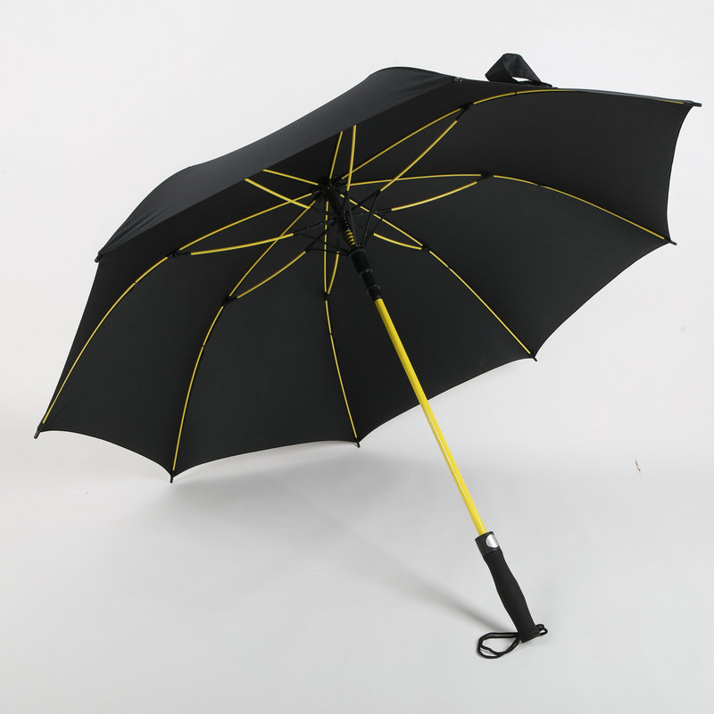 黄色伞骨雨伞