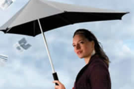 礼品雨伞款式必须创新才可以优越同行